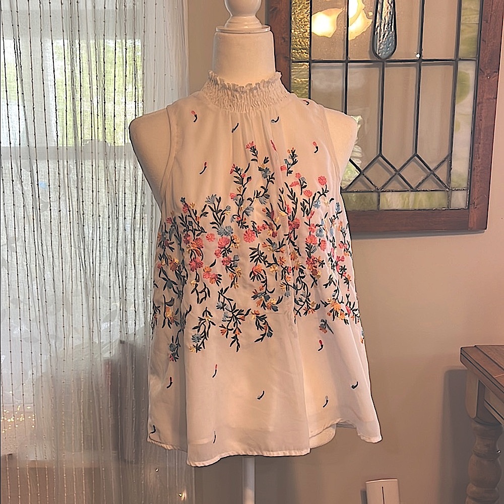 Matty M Pink and White Pleated Relaxed Blouse